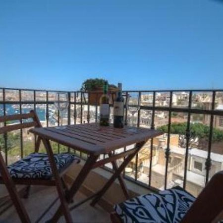 Upper Valley Sea View Kalkara Exterior photo